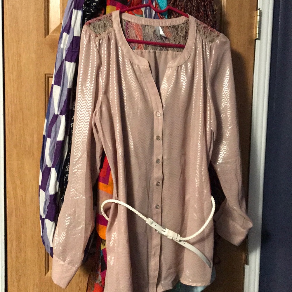 blouse